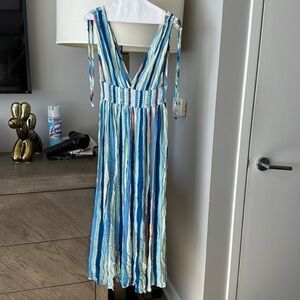NWT * Stripe Forever21 Dress ( Small )